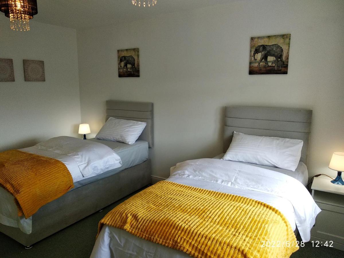 Cottage With Panoramic Views Kirk of Shotts Luaran gambar